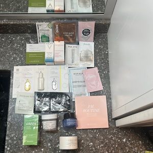 Skincare sample bundle